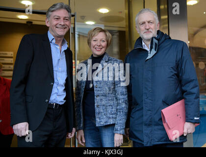 Labour Party leader Jeremy Corbyn (right) with newly elected Scottish Labour leader Richard Leonard and Lesley Laird MP ahead of the party's National Executive Committee (NEC) meeting in Glasgow. Stock Photo