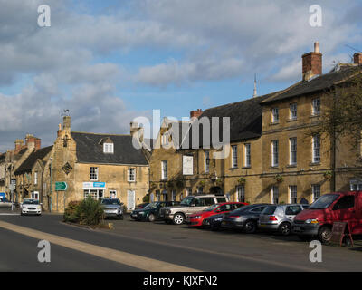 White Hart Royal Hotel and Curfew Tower High Street Moreton-in-Marsh Gloucestershire England UK Stock Photo