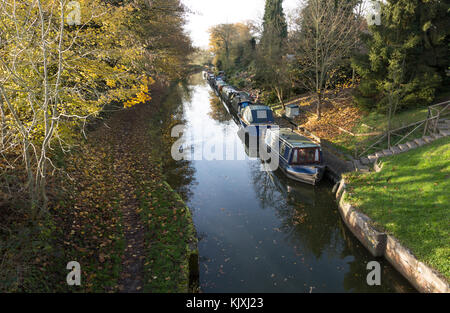 Narrowboats on the Kennet and Avon canal, Pewsey wharf, Wiltshire, England, UK Stock Photo