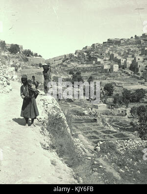 Valleys of Jehoshaphat and Hinnom. Siloam, general view. Approximately 1900 to 1920. matpc.00935.Left.II Stock Photo