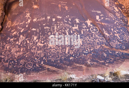 Newspaper Rock Archaeological Site in Canyonlands in Utah, USA Stock Photo