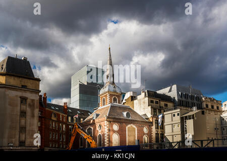 Historic architecture:Wren church, St Mary Abchurch, by the BSCU Whole Block Site, the site of the new Cannon Street Bank station entrance, London EC4 Stock Photo