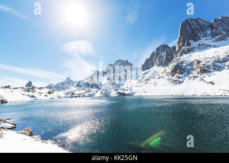 Hike to beautiful  Minaret Lake, Ansel Adams Wilderness, Sierra Nevada, California,USA.Autumn season. Stock Photo