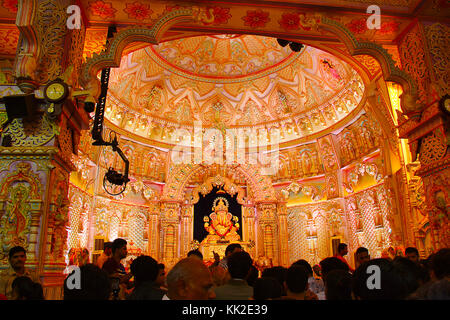 Shrimant Dagadu Seth Ganapati idol replica of Brahmanaspati Temple, Ganapati Festival, Pune Stock Photo