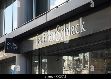 London, England, UK. 28th Nov, 2017. High street furniture retailer Feather & Black, which has more than 25 shops in the UK, has gone into administration, putting more than 100 jobs under threat. Duff & Phelps, the administrator, has said the retailer will continue trading for the time being. Credit: Benjamin John/Alamy Live News Stock Photo