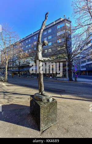 Leif Juster Statue In Oslo Norway Outside Chat Noir Stock Photo Alamy