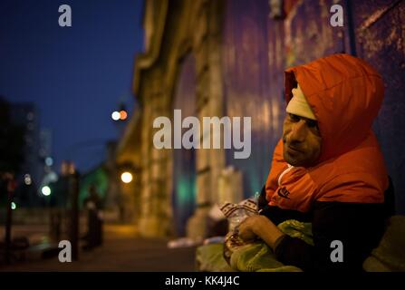 Urban poverty -  16/10/2012  -    -  Tarhia lived for more than 11 years apart in the 16th arrondissement of Paris   -  Sylvain Leser / Le Pictorium Stock Photo