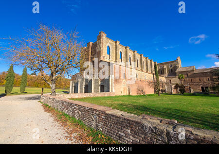 Abbey of Saint Galgano (Italy) - Old catholic monastery in a isolated valley of Siena province, Tuscany region. The roof collapsed after a lightning Stock Photo