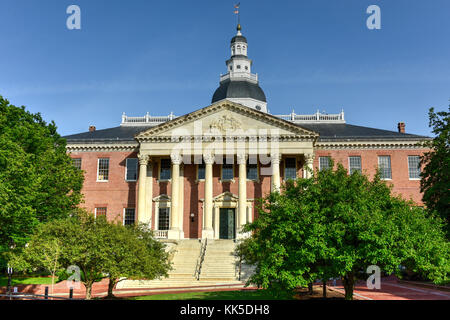 Maryland State Capital building in Annapolis, Maryland on summer afternoon. It is the oldest state capitol in continuous legislative use, dating to 17 Stock Photo