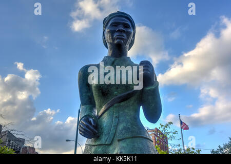 Harriet Tubman Memorial Statue in Harlem, New York. Harriet Tubman was an African-American abolitionist and humanitarian during the American Civil War Stock Photo