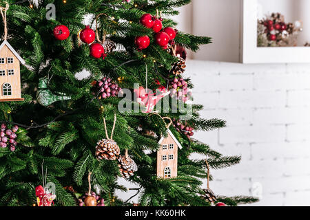 Classic Christmas Decorated Interior Room New Year Tree Silver Decorations  Stock Photo by ©Luljo 416297246