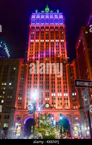 New York City - October 29, 2016: The Helmsley Building in New York, NY at night. The 35-story building is the tallest in the Grand Central Terminal C Stock Photo