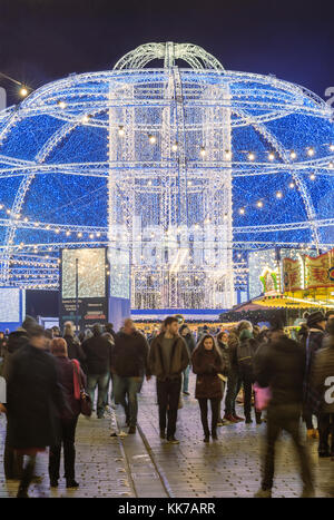 2017 Xmas lights installation and festivities at night in Edinburgh, Scotland, UK. Stock Photo