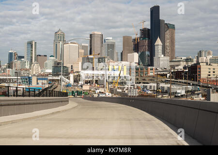 This is the view looking north from the South Atlantic Street overpass. The section of the road shown here is currently used for construction access. In the future, it will connect to the new Alaskan Way along the waterfront. Tunnel construction site and downtown Seattle from Atlantic Street overpass 31627727255 o Stock Photo