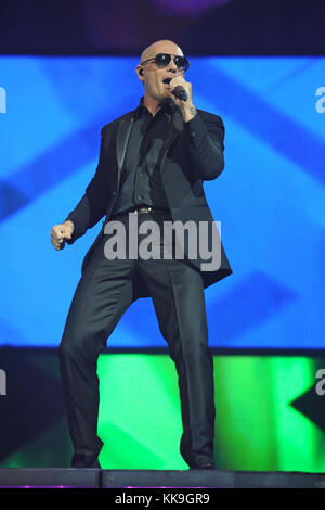 HOLLYWOOD FL - AUGUST 01: Pitbull performs at Hard Rock Live held at ...