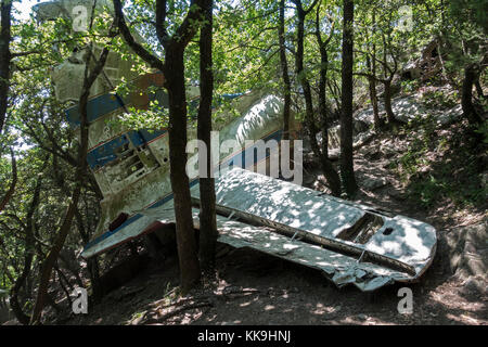 Firefighter DC-6 airplane wreckage.Crashed 19/07/1986 fighting a big fire near Requesens.Catalonia.Spain.The 4 french crew members died Stock Photo