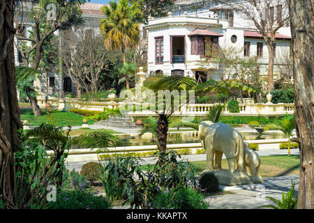 Garden of Dreams, Gallery building and pond, Kaiser Mahal Palace, Thamel district, Kathmandu, Nepal, Asia Stock Photo