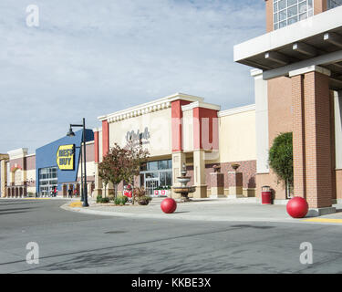 Overview of Woodland Gateway Shopping Center featuring Target, Michaels arts and crafts and Best Buy, California, USA Stock Photo