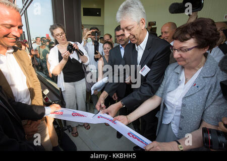 COSTCO WHOLESALE OPENING FRANCE Stock Photo