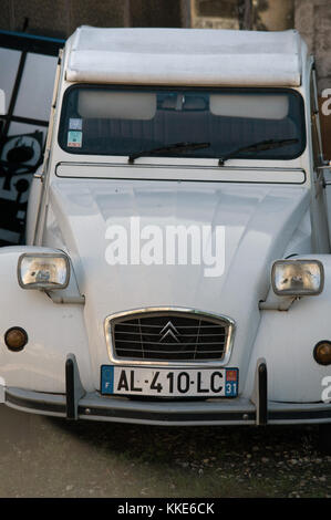 Citroen 2cv car in a garage yard, Cazalz, France Stock Photo