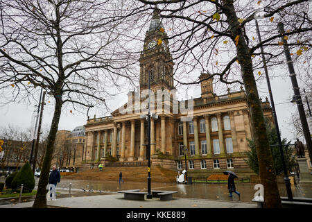 Rain at Bolton Town Hall Victoria Square a grade II* listed building  neoclassical style in the form of a temple and tall baroque-style clocktower Stock Photo