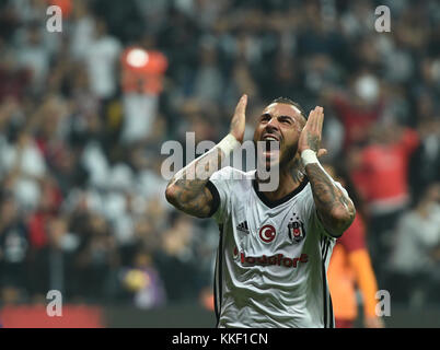 Istanbul, Turkey. 7th Apr, 2018. Dusko Tosic of Besiktas celebrates scoring  during 2017-2018 Turkish Super League match between Besiktas and Goztepe in  Istanbul, Turkey, on April 7, 2018. Besiktas won 5-1. Credit