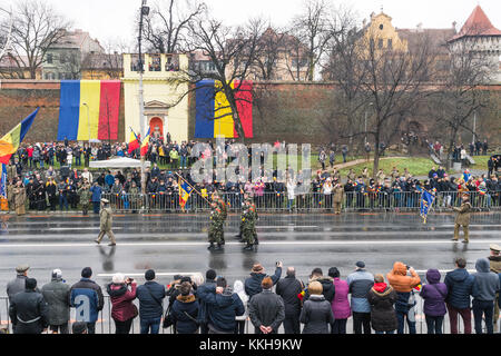 Sibiu, Romania - December 1, 2017: Guard of honour and troops take part in a parade on National Day in Sibiu, Romania, Transylvania region Credit: Ungureanu Vadim/Alamy Live News Stock Photo