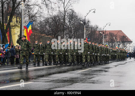 Sibiu, Romania - December 1, 2017: Guard of honour and troops take part in a parade on National Day in Sibiu, Romania, Transylvania region Credit: Ungureanu Vadim/Alamy Live News Stock Photo