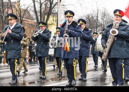 Sibiu, Romania - December 1, 2017: Guard of honour and troops take part in a parade on National Day in Sibiu, Romania, Transylvania region Credit: Ungureanu Vadim/Alamy Live News Stock Photo