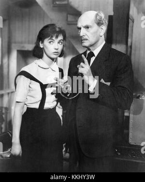 Millie Perkins and Joseph Schildkraut in The Diary of Anne Frank (1959) Stock Photo