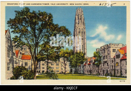 Branford Court and Harkness Tower, Yale University, New Haven, Conn (61775) Stock Photo