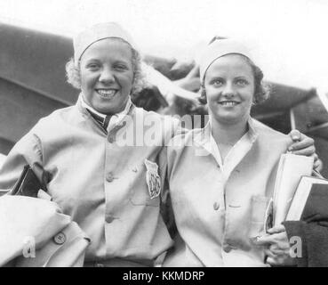 Georgia Coleman and Josephine McKim 1932 Stock Photo