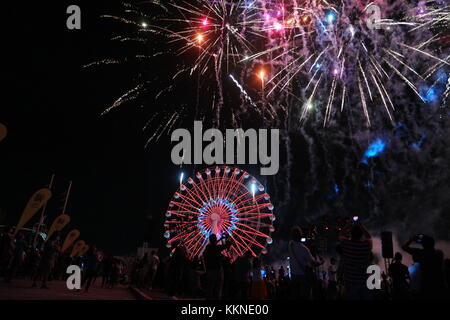 San Fernando, Pampanga, Philippines. 01st Dec, 2017. SM City Pampanga unveils the 'biggest lantern of hope' on December 1, 2017. The 213 feet ferris wheel was decorated with 12,232 dancing led lights that brightens up the Christmas feel of Northern Luzon. Pampanga is the Christmas Capital of the Philippines. Credit: Sherbien Dacalanio/Pacific Press/Alamy Live News Stock Photo