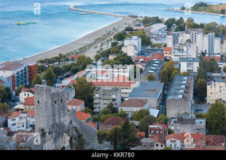 Omis old town with the Mirabella Fortress (Peovica), Split-Dalmatia County, Dalmatia, Adriatic Coast, Croatia Stock Photo
