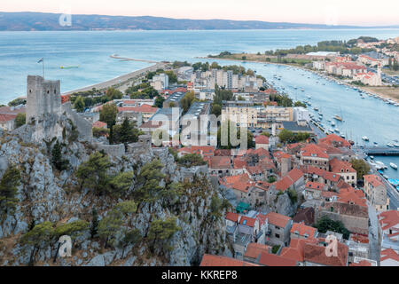 Omis old town with the Mirabella Fortress (Peovica), Dalmatia, Adriatic Coast, Croatia Stock Photo