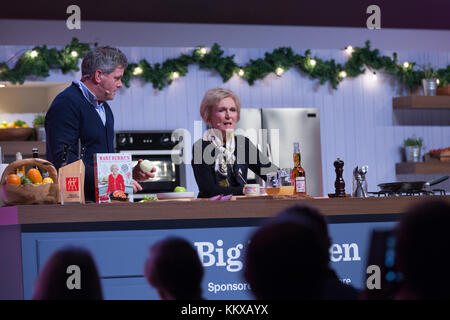 Birmingham, UK. 2nd Dec, 2017. Mary Berry in the Big Kitchen doing a cooking demo at the BBC Good Food show at the NEC In Birmingham. Credit: steven roe/Alamy Live News Stock Photo