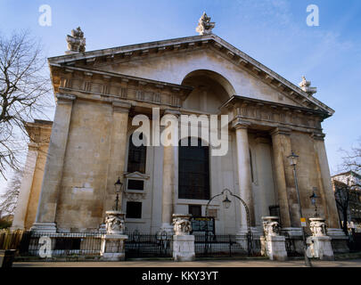 Greenwich, London: E end portico of St Alfege Church, named after Anglo-Saxon martyr killed by Danes at Greenwich. Built 1714-18 by Nicholas Hawksmoor Stock Photo