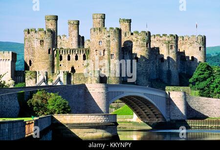 Mediaeval Conwy Castle, built by King Edward 1, on the River Conwy, Snowdonia, in the Gwynedd region of north Wales, UK Stock Photo