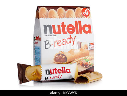 LONDON, UK - DECEMBER 01, 2017: Nutella B-Ready chocolate bars nox on white  background.Nutella is the brand name of a chocolate hazelnut Stock Photo -  Alamy