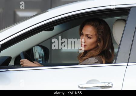 PALM BEACH, FL - SEPTEMBER 19: Actress/Singer Jennifer Lopez, and English actor Jason Statham on set filming their new crime/thriller 'ParkerÓ directed by Taylor Hackford on Worth Avenue. On September 19, 2011 in Palm Beach, Florida.  People:  Jennifer Lopez Stock Photo