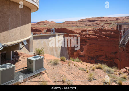 Carl Hayden Visitor Center at Glen Canyon Dam Stock Photo