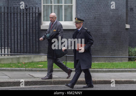 London UK. 4th December 2017  Deputy Head of Missions, at the Spanish Embassy in London Jose Maria Fernandez Lopez de Turiso arrives at Downing Street accompanied by a Spanish military official Credit: amer ghazzal/Alamy Live News Stock Photo