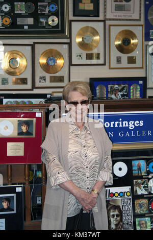 GORRINGES AUCTION HOUSE IN LEWES EAST SUSSEX. MASSIVE ELTON JOHN MEMORABILIA SALE OF ITEMS FROM HIS MOTHER SHEILA FAREBROTHER  (pictured) who has sadly pasted away 04/12/2017 Stock Photo