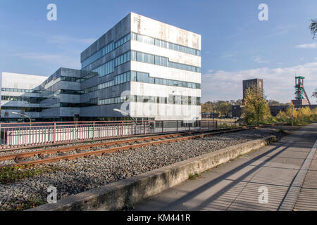 New building of the Folkwang University of the Arts, on the grounds of the Zeche Zollverein colliery in Essen, Germany Stock Photo