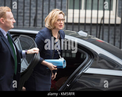 Downing Street, London, UK. 5 December 2017. Government ministers in Downing Street for weekly cabinet meeting on the day after PM Theresa May returns from failed Brexit talks in Brussels. Photo: Amber Rudd, Secretary of State for the Home Department, Home Secretary. Credit: Malcolm Park/Alamy Live News. Stock Photo