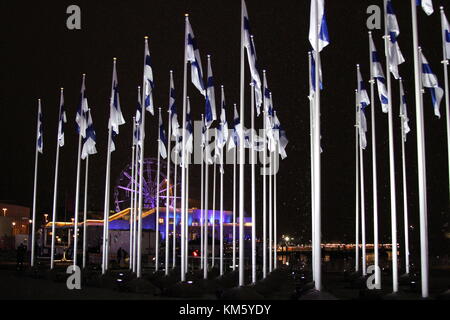 Market Square, Helsinki, Finland. 05th Dec, 2017. Hundred Finnish flags memorate Finland's 100 years of independence on 6th December. Credit: Heini Kettunen/Alamy Live News Stock Photo