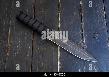 https://l450v.alamy.com/450v/km6x0c/army-knife-for-military-special-operations-the-knife-is-located-diagonally-km6x0c.jpg