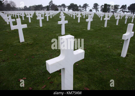 White crosses of the WW2 American cemetery of Colleville, in Normandy Stock Photo