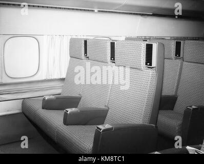 SAS DC 8 33 Interior and design before delivery, cabin and seats, new decor (3) Stock Photo