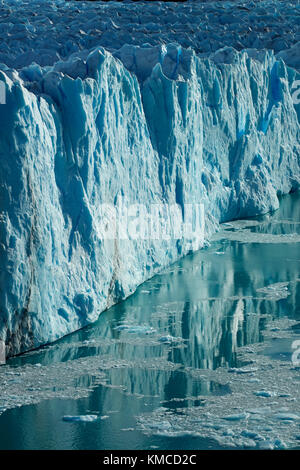 Terminal face of Perito Moreno Glacier, and Lago Argentino, Parque Nacional Los Glaciares (World Heritage Area), Patagonia, Argentina, South America Stock Photo